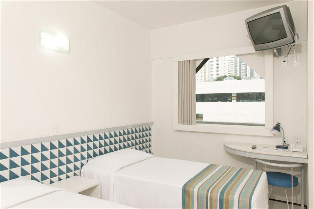 Ibis Budget Salvador da Bahia Exterior foto
